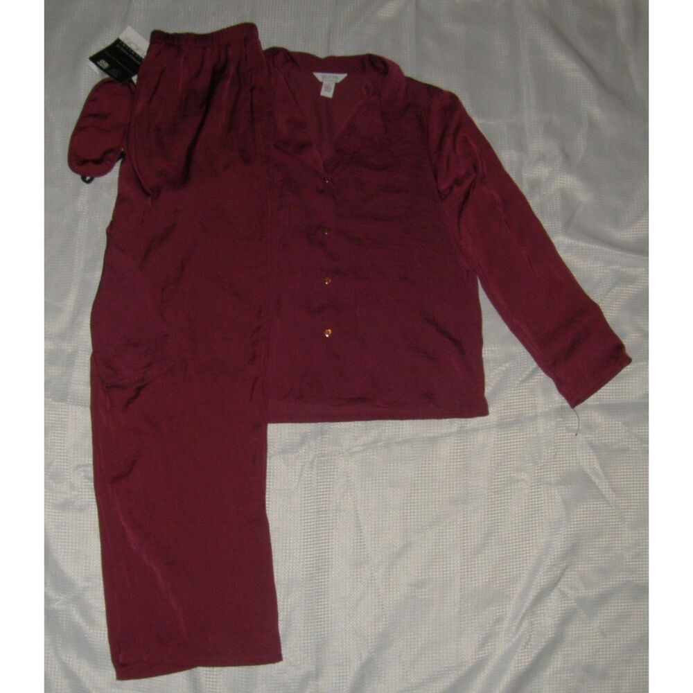 NEW Berry Sz Small Shirt Pants & Sleep Mask 3 Pc Pajama Lounge Set SOFIA VERGARA